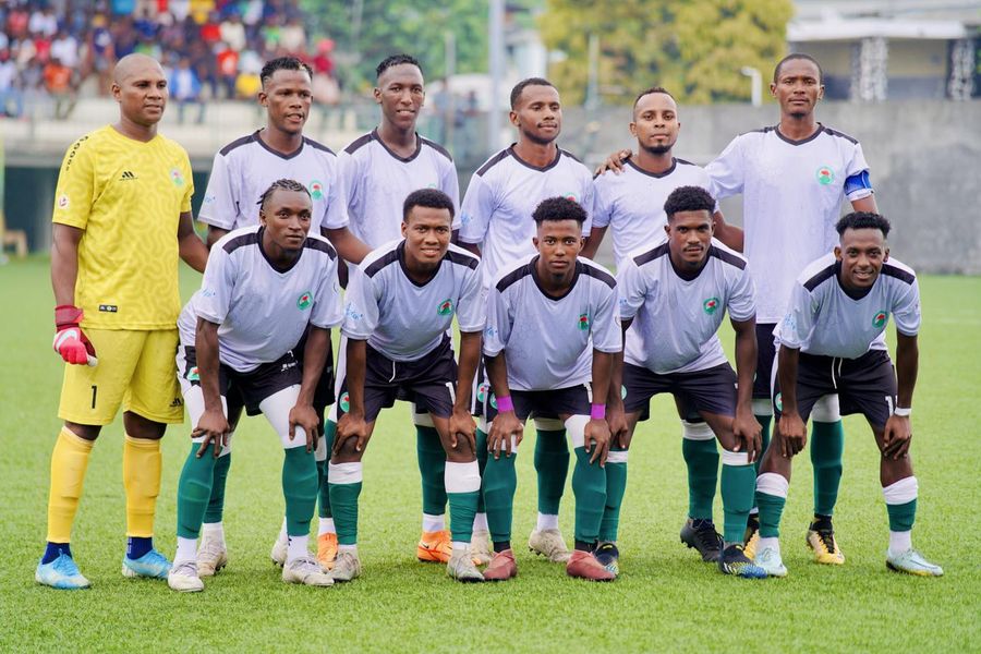 image Football, championnat 12e journée D1 / Volcan se réveille